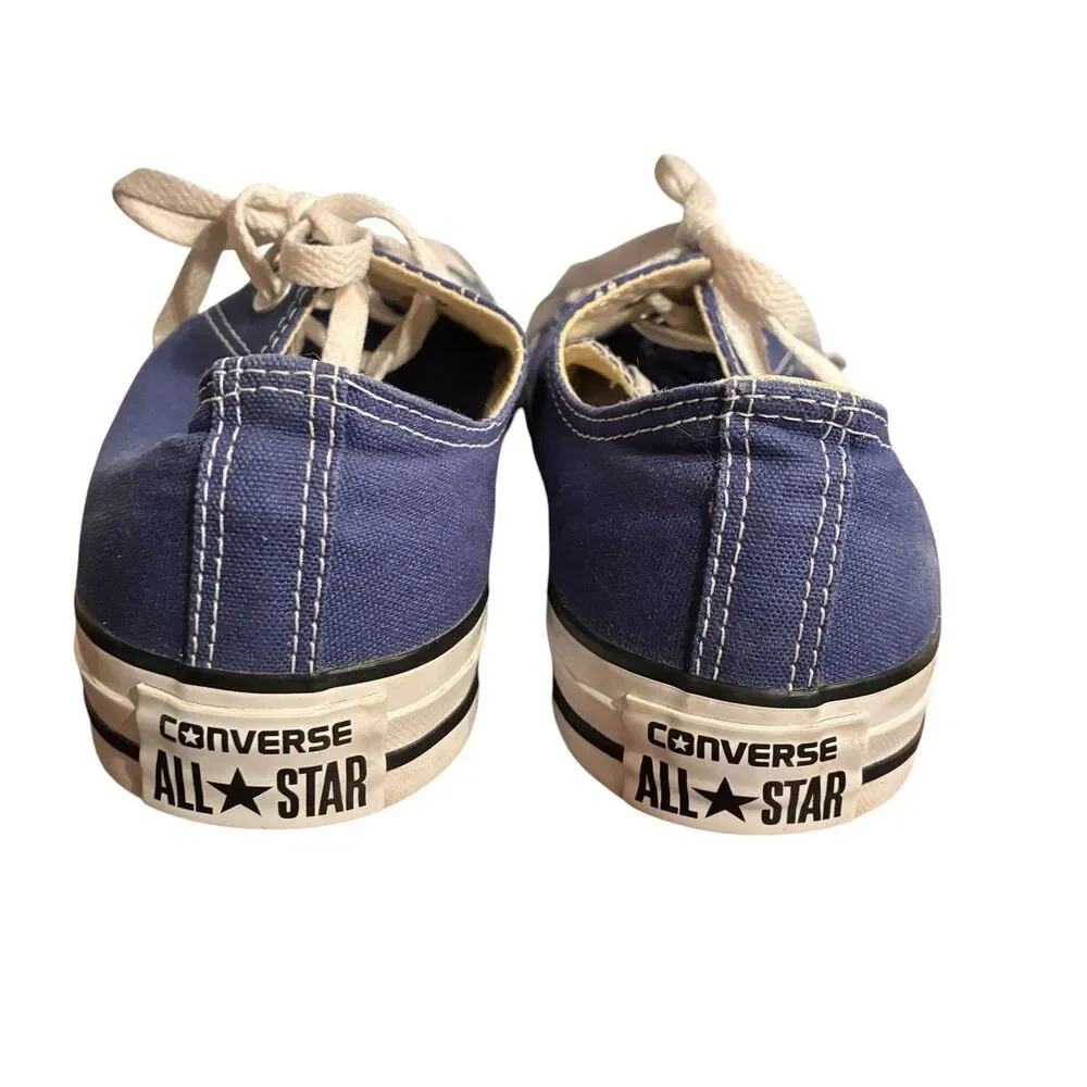 Unisex Converse All Star Low Tops In Blue And White. Men’s 8 or Women’s 10